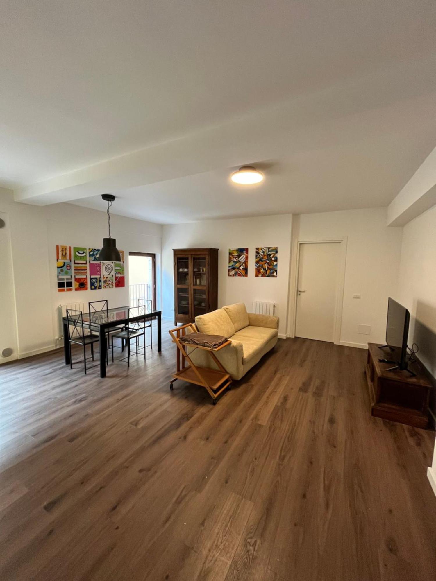 Habita Appartamenti LʼAquila Exteriör bild