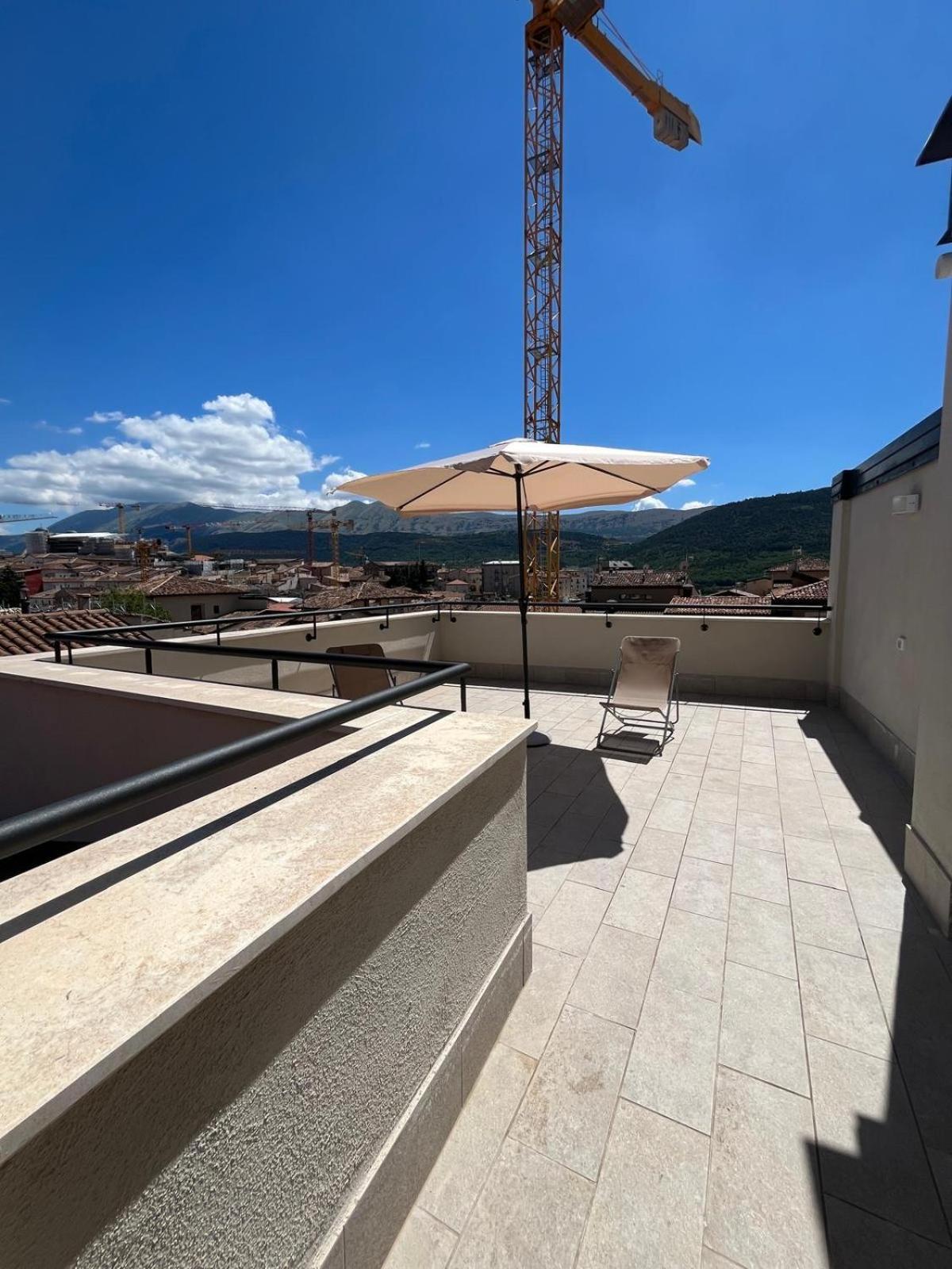 Habita Appartamenti LʼAquila Exteriör bild